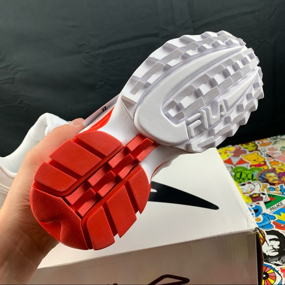 Fila Disruptor 2 Sleek Red Womens Various Sizes - Picture 3 of 10